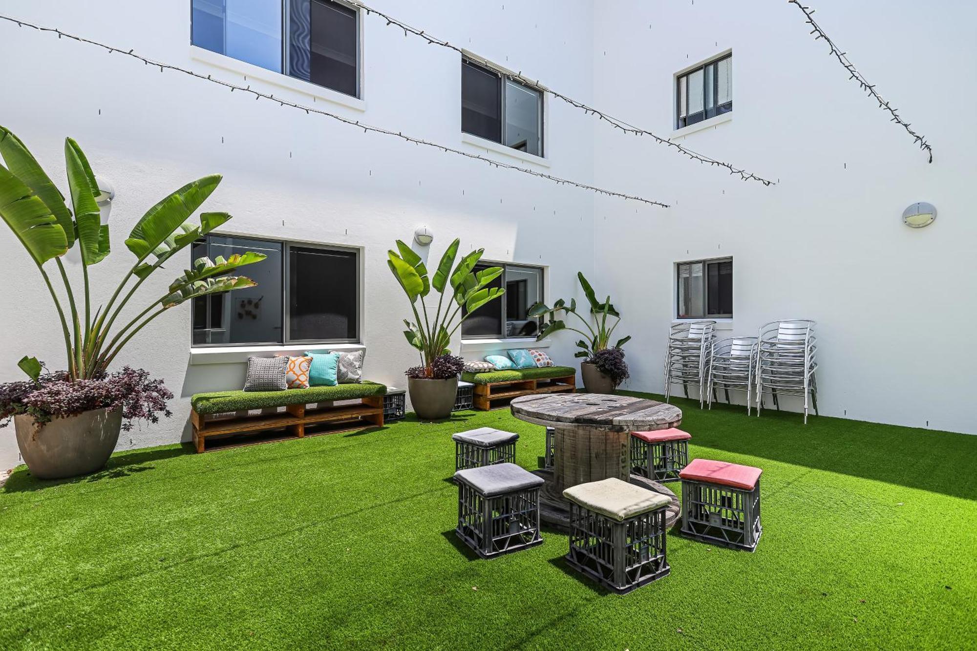 Aparthotel La Vida On Anzac Redcliffe Exterior foto